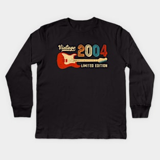 Vintage 2004 Birthday Retro Guitarist Guitar Lover Kids Long Sleeve T-Shirt